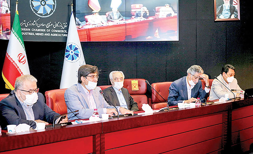 Private-businesses-convene-a-session-at-Tehran-Chamber-of-Commerce-to-discuss-the-trend-of-economic-policy-complexity-and-how-to-navigate-often-contradictory-regulations.-A-member-c